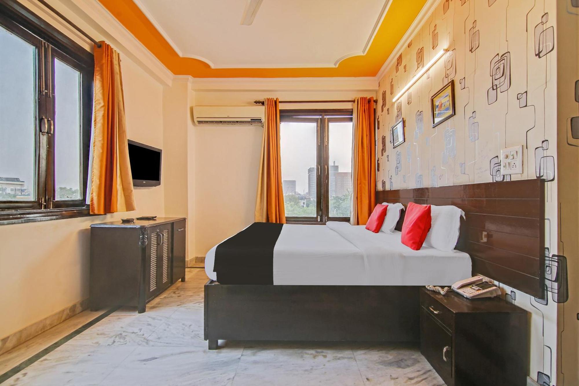 Capital O Tipsyy Near Aravali Biodiversity Park Гургаон Екстериор снимка