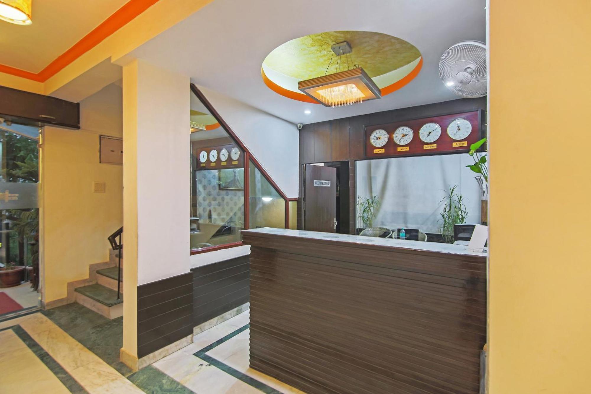 Capital O Tipsyy Near Aravali Biodiversity Park Гургаон Екстериор снимка
